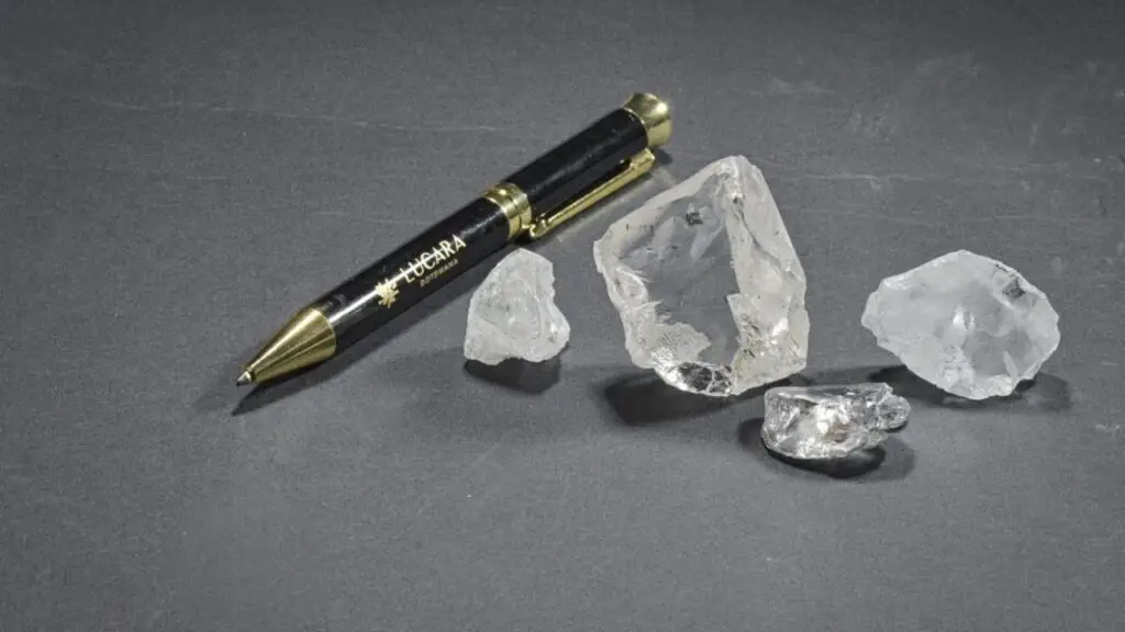 320-carat gem-quality, light-brown diamond from Lucara image