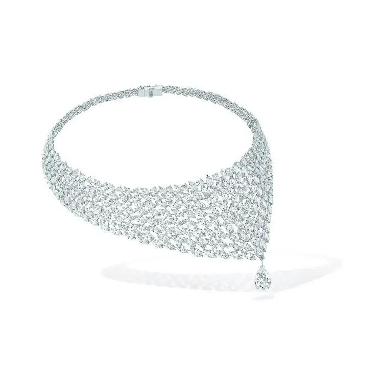Messika Madeleine necklace from Paris est une Fête collection. (Messika)