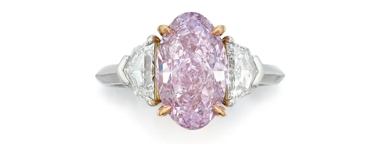 21.35-carat, fancy-vivid-yellow diamond ring image