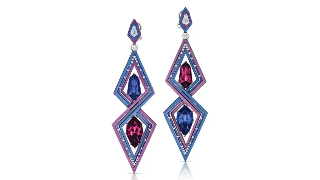 Cromatica earrings
by Adam Neeley Fine Art Jewelry image