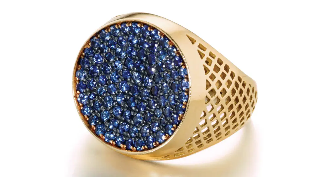 Blue-sapphire pavé signet ring with Crownwork shank by Ray Griffiths image
